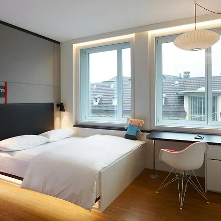 Citizenm 4*