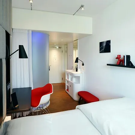 Citizenm 4* 苏黎世