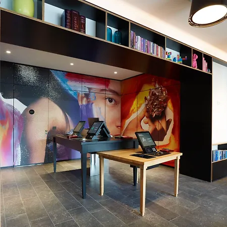Citizenm Hotel 4*