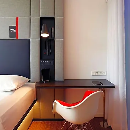 ホテル Citizenm 4*
