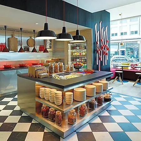 Citizenm 4*