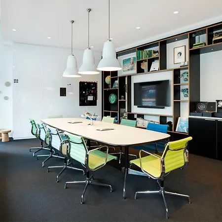 Citizenm 4*